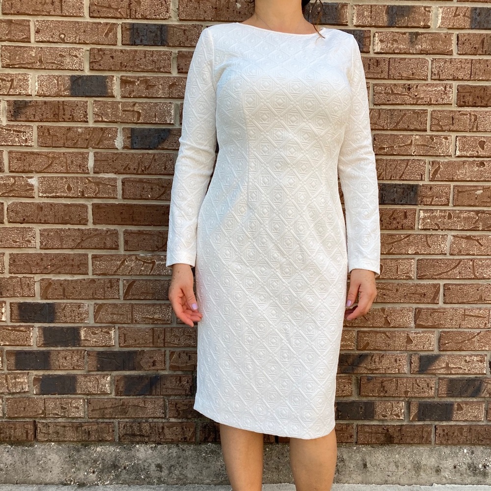 White long sleeve dress